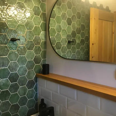 The بلاتانياس